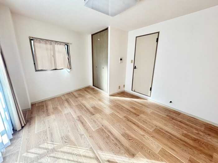 物件内観写真16　(居室)