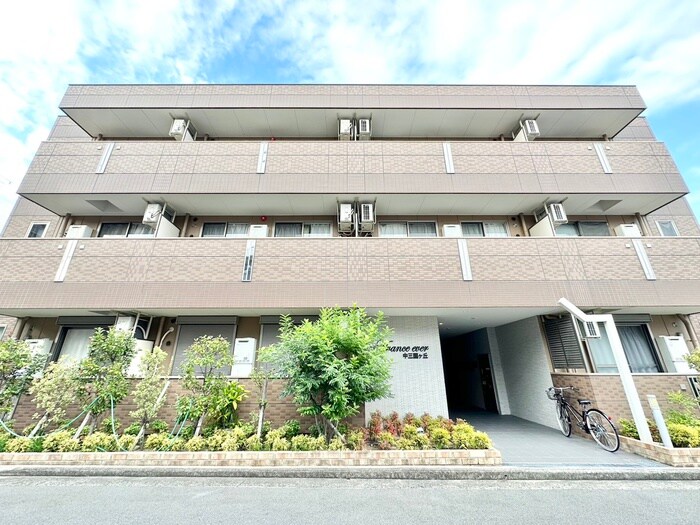 物件外観写真3　(外観写真)