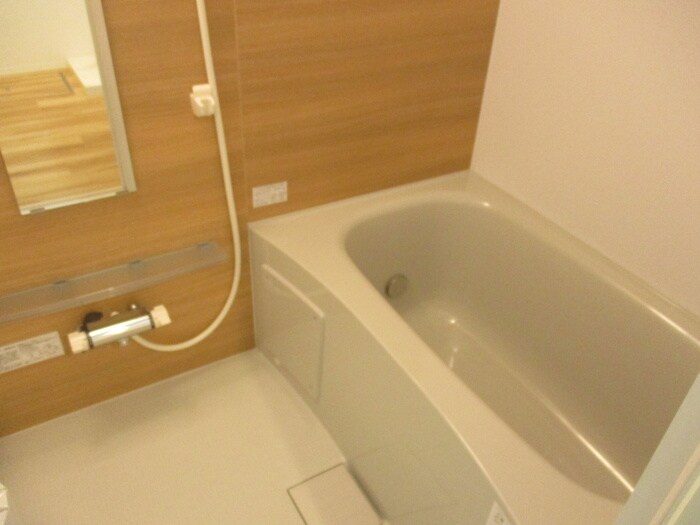 物件内観写真13　(バス／シャワールーム等)