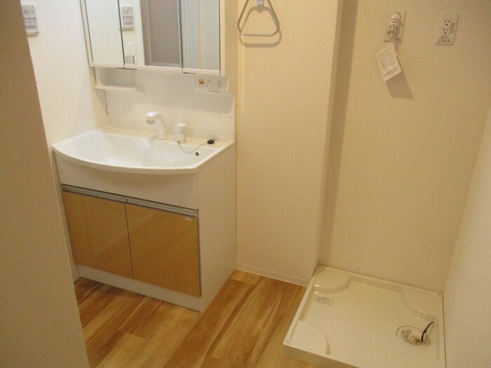 物件内観写真15　(洗面)