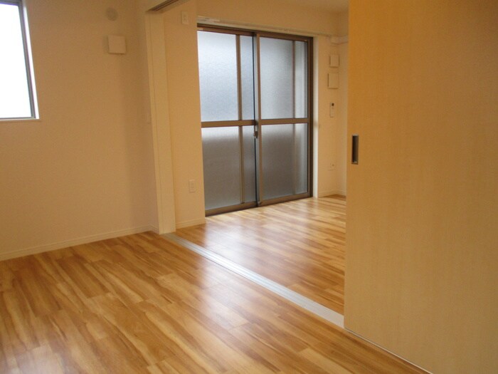 物件内観写真18　(居室)