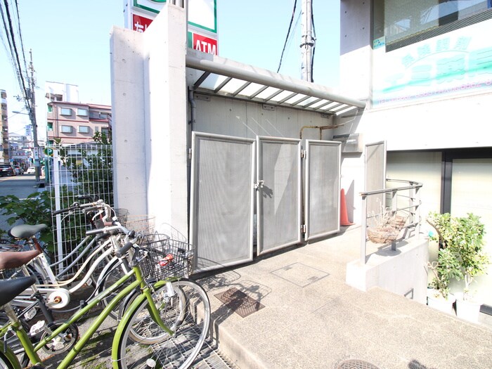 物件外観写真5　(建物設備)