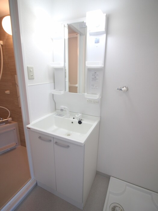 物件内観写真9　(洗面)