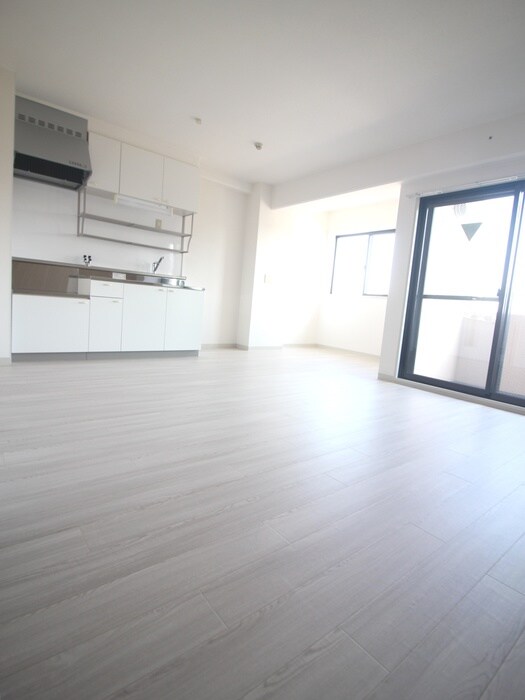 物件内観写真21　(居室)