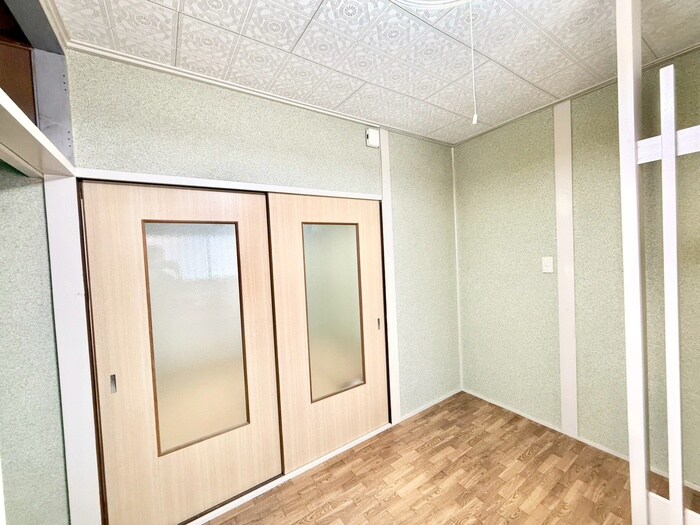 物件内観写真11　(居室)