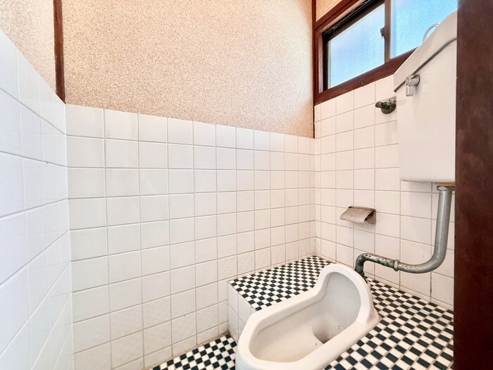 物件内観写真17　(トイレ)