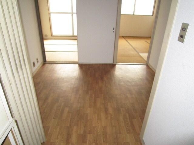 物件内観写真13　(居室)