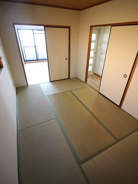 物件内観写真19　(居室)