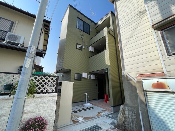 物件外観写真6　(外観写真)