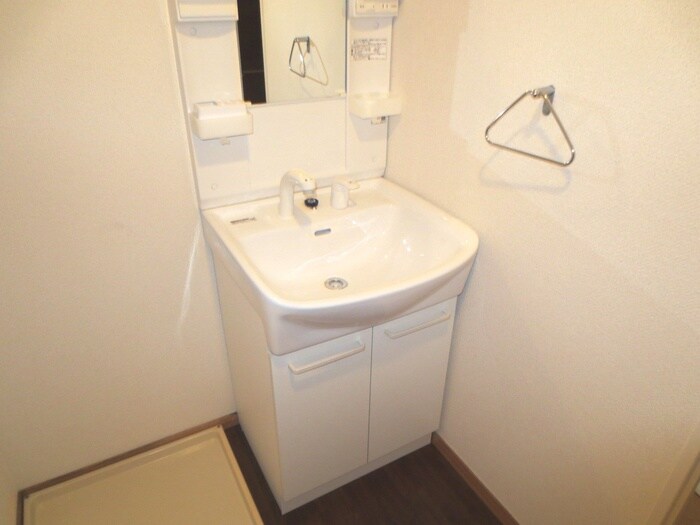 物件内観写真11　(洗面)