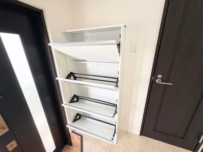 物件内観写真19　(靴箱)