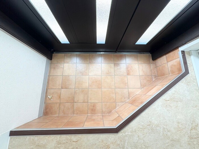 物件内観写真20　(玄関)