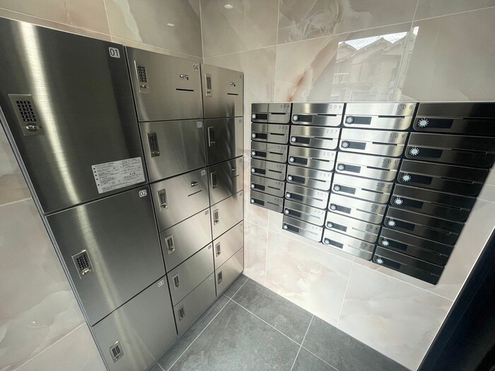 物件外観写真6　(建物設備)