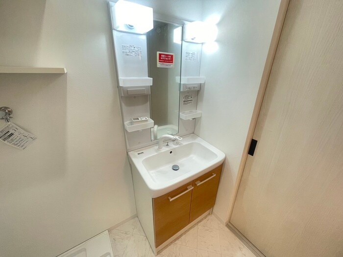 物件内観写真12　(洗面)