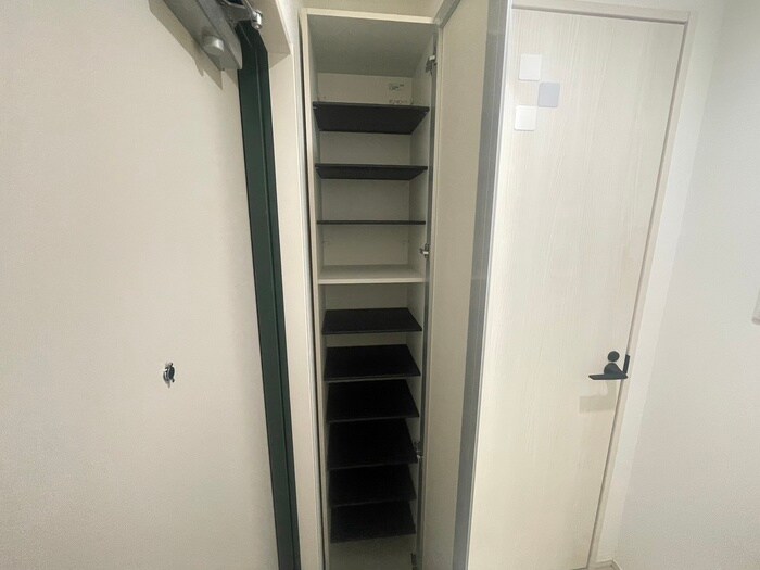 物件内観写真18　(靴箱)