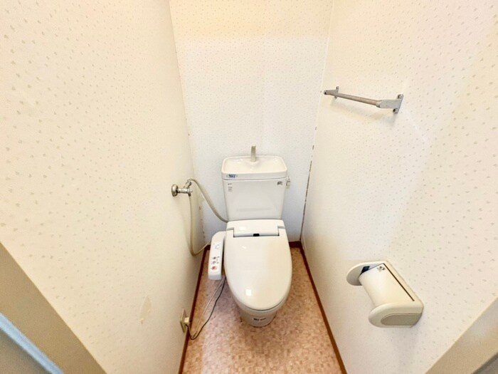 物件内観写真15　(トイレ)