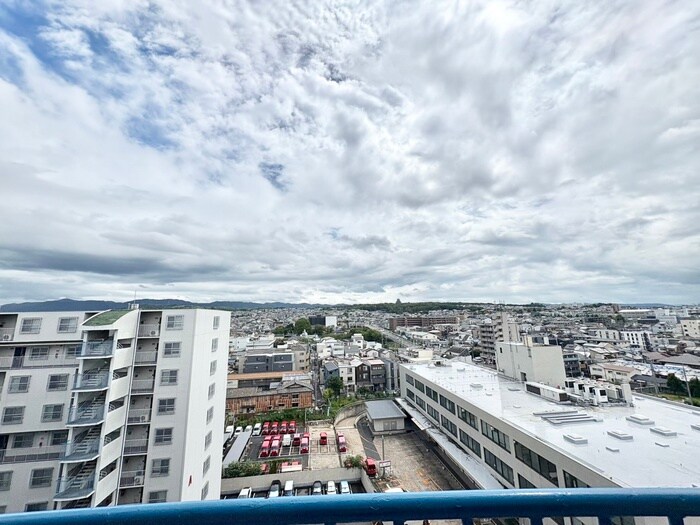 物件内観写真19　(室内からの展望)