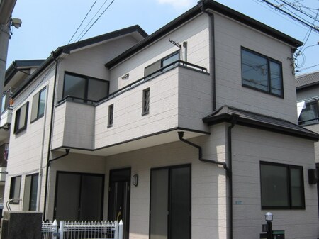 川西町一戸建住宅外観写真