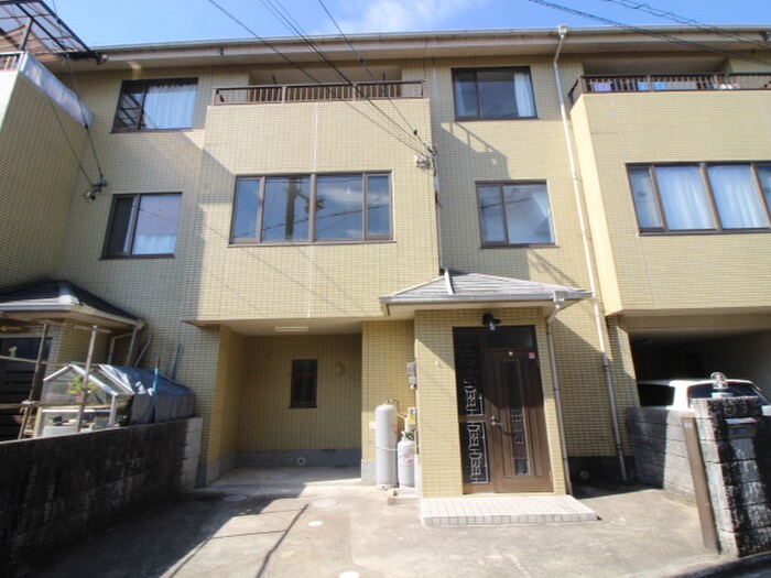 物件外観写真6　(外観写真)