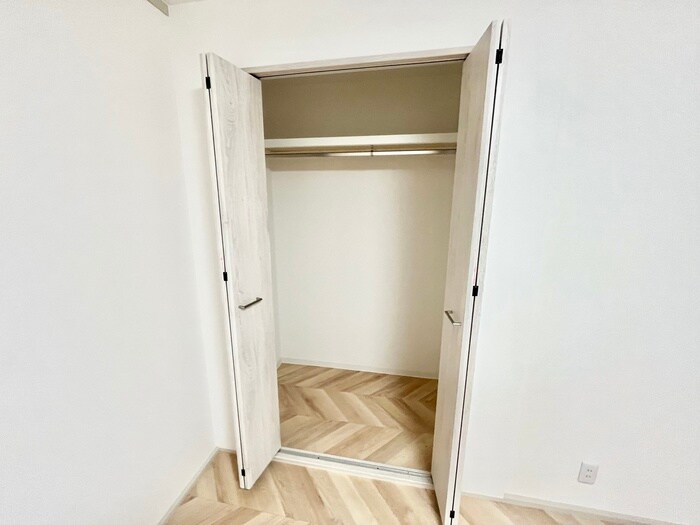 物件内観写真11　(収納)