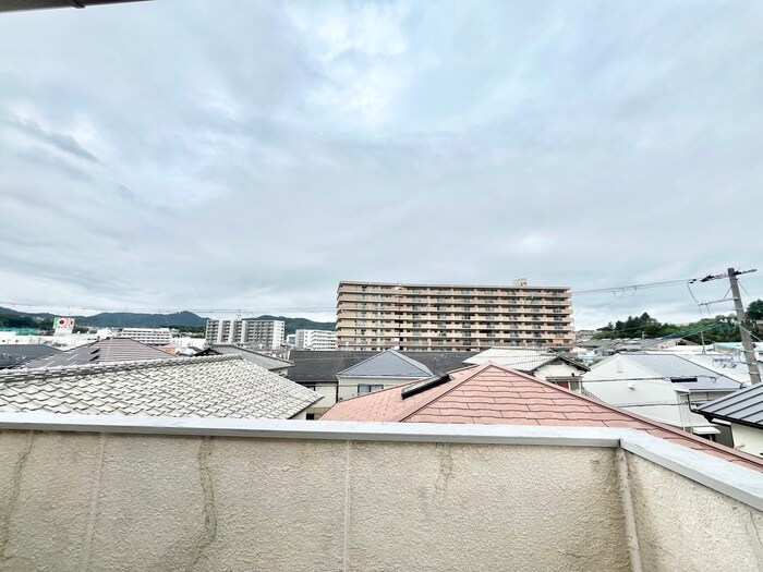 物件内観写真22　(室内からの展望)