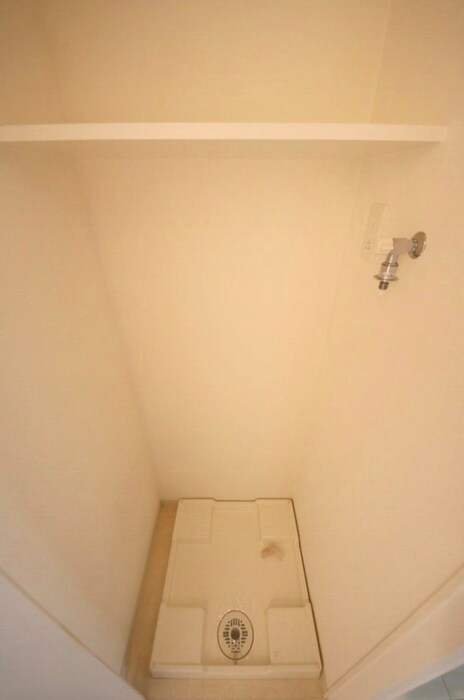 物件内観写真19　(洗濯機置場)