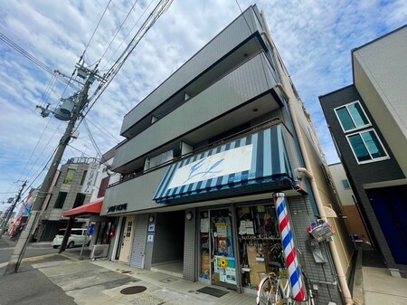 山田ビル外観写真