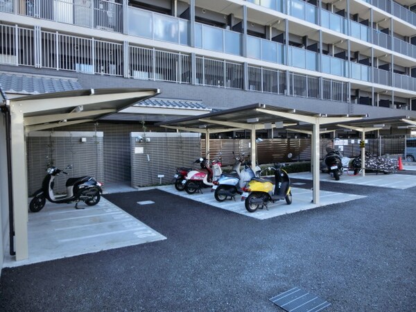 駐輪場