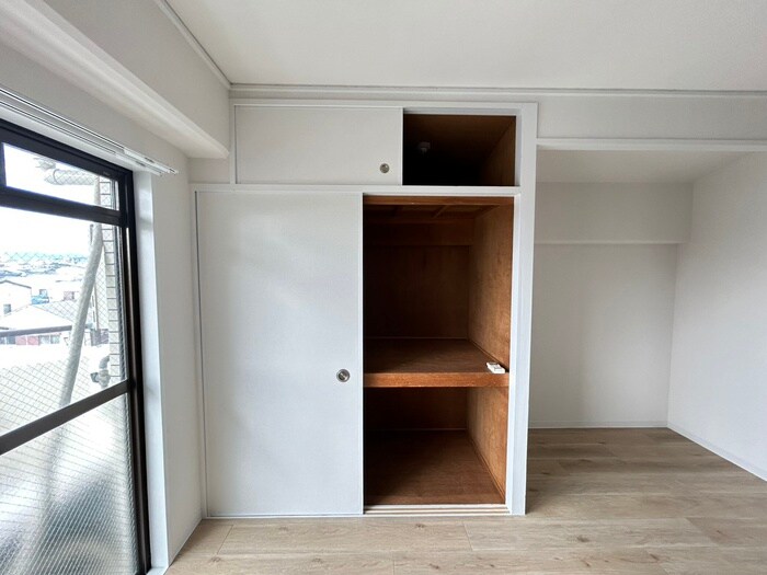 物件内観写真14　(収納)