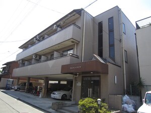 リバテイライフ外観写真