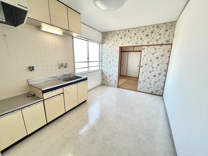 物件内観写真8　(居室)