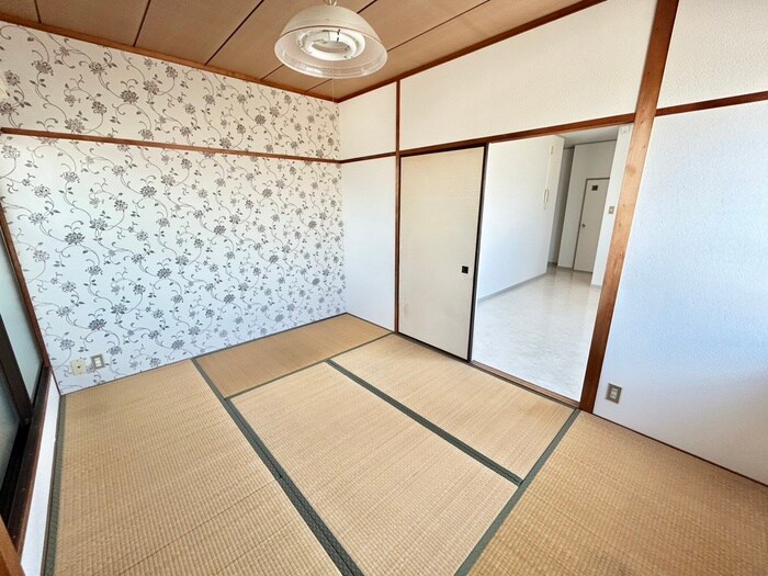 物件内観写真16　(居室)