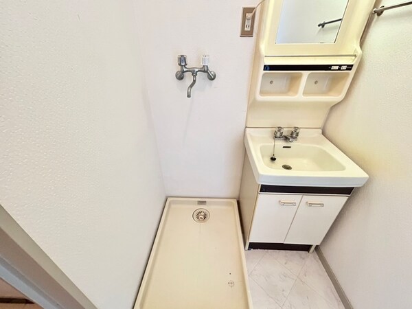 洗濯機置場