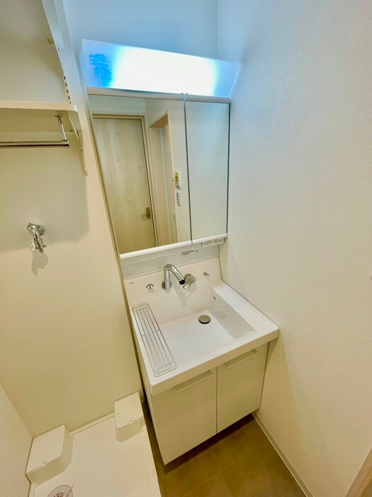 物件内観写真7　(洗面)