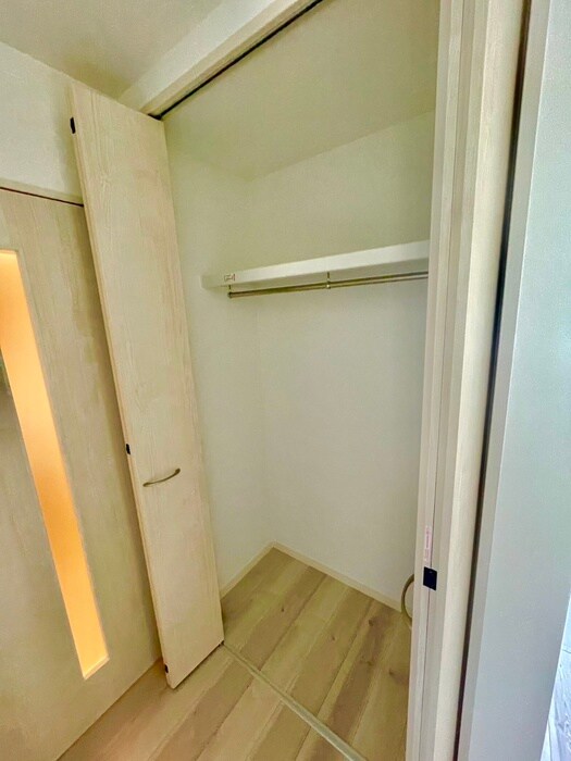 物件内観写真11　(収納)