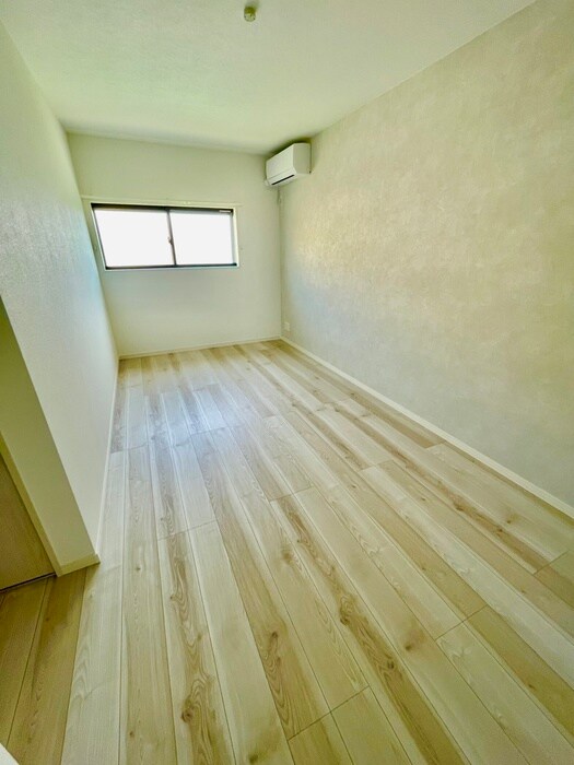 物件内観写真15　(居室)