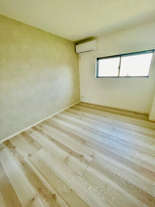 物件内観写真18　(居室)