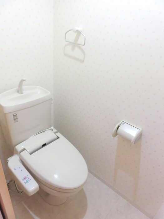 物件内観写真8　(トイレ)