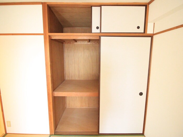 物件内観写真13　(収納)