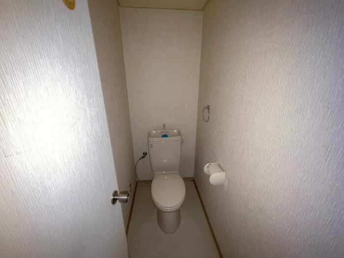 物件内観写真14　(トイレ)