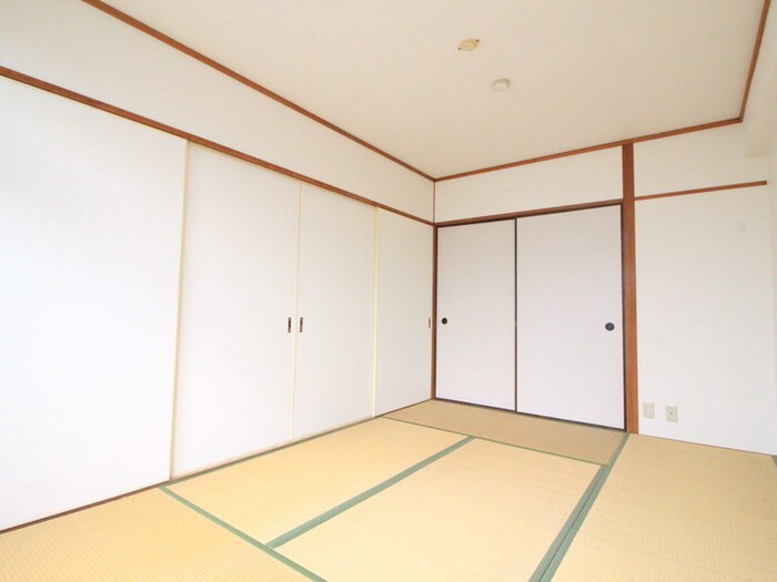 物件内観写真16　(居室)