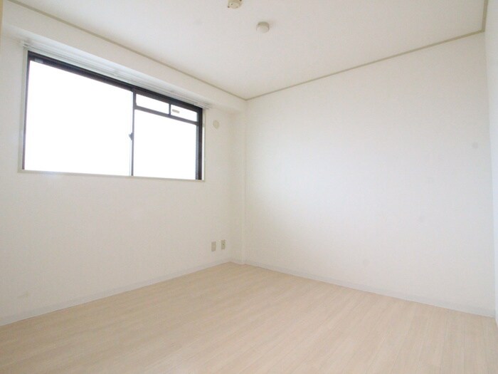 物件内観写真17　(居室)