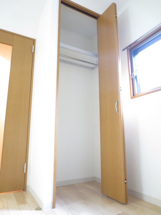 物件内観写真8　(収納)