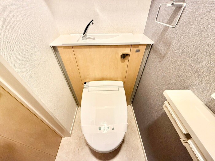 物件内観写真11　(トイレ)