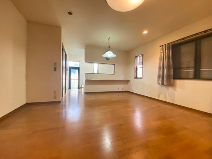 物件内観写真5　(居室)