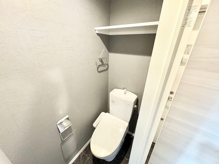 物件内観写真12　(トイレ)