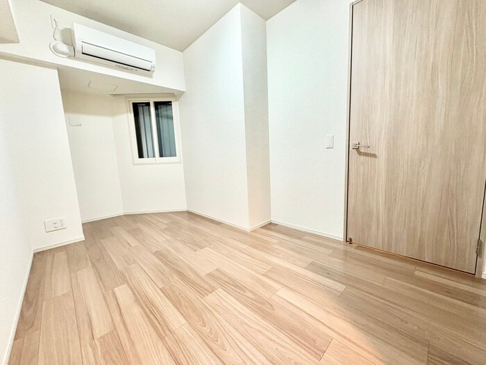 物件内観写真10　(居室)