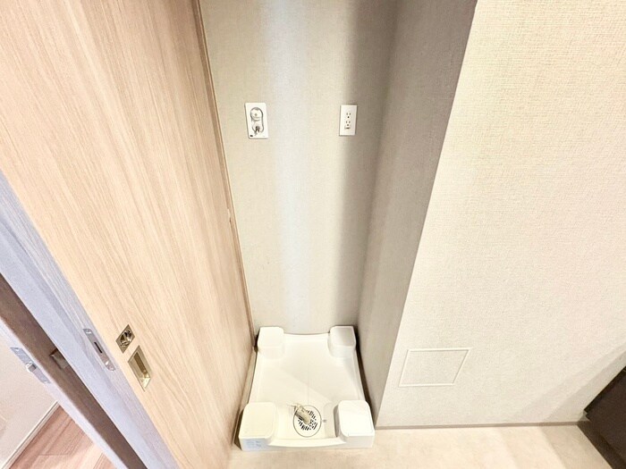 物件内観写真19　(洗濯機置場)