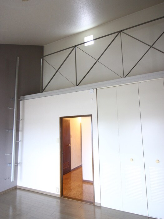 物件内観写真11　(居室)