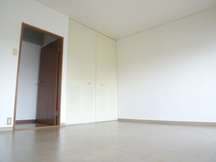 物件内観写真11　(居室)